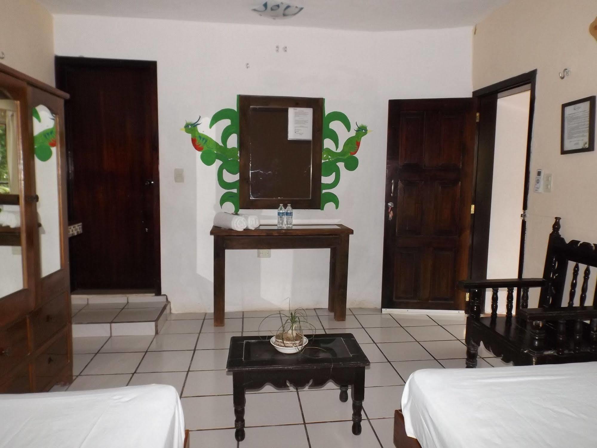 Nido Del Quetzal Hotel Bacalar Esterno foto