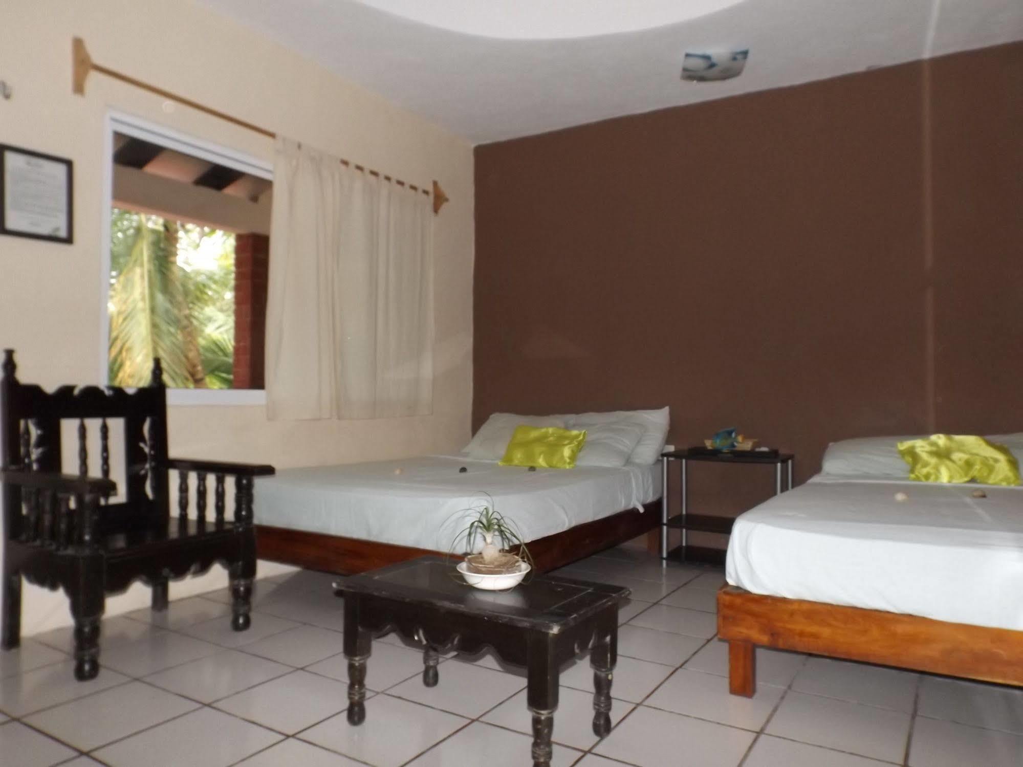 Nido Del Quetzal Hotel Bacalar Esterno foto