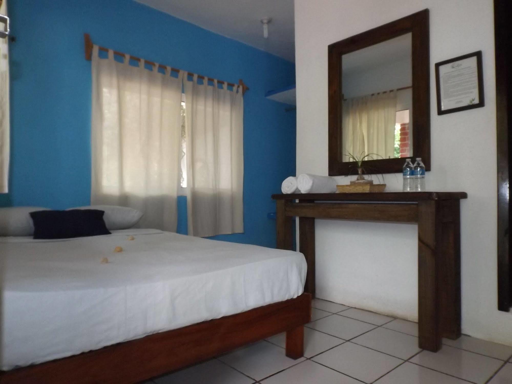 Nido Del Quetzal Hotel Bacalar Esterno foto