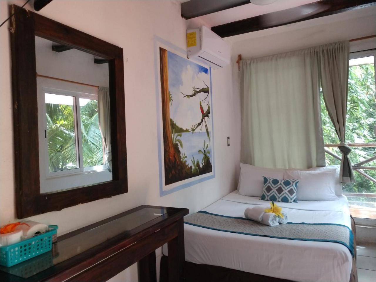 Nido Del Quetzal Hotel Bacalar Esterno foto